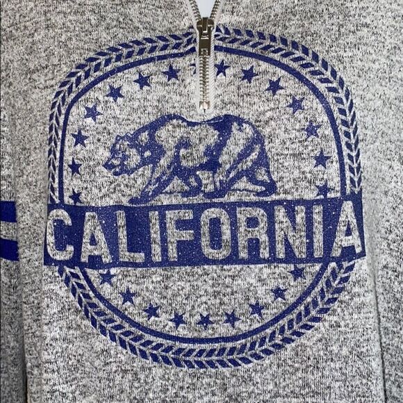 Inspired Hearts Pullover Lightweight Sweatshirt - Picture 6 of 9